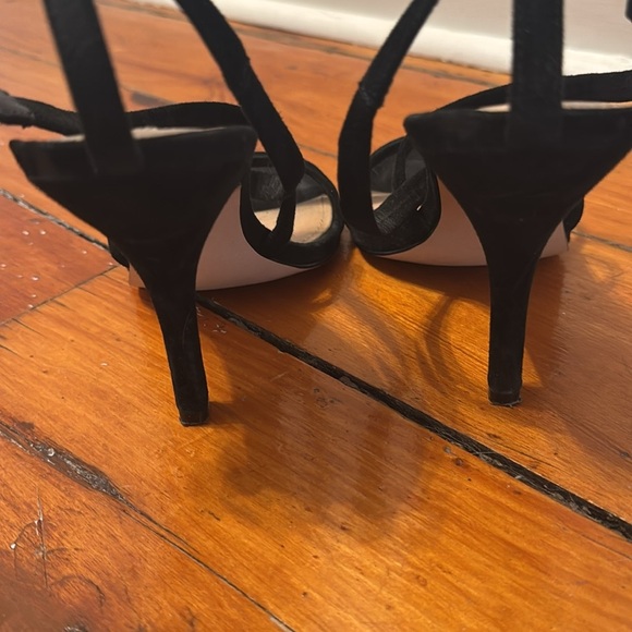 H&M // Elegant Black Suede Strappy Women's Heels - Picture 2 of 4